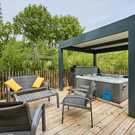 Domaine Du Gros Chene - Terrasses Avec Jacuzzis Privatifs Ablon